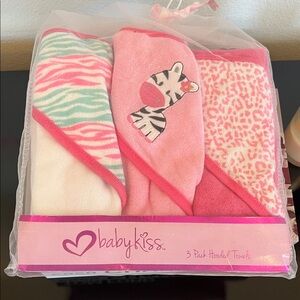 Pink Hooded Zebra Towels - 3 Pack